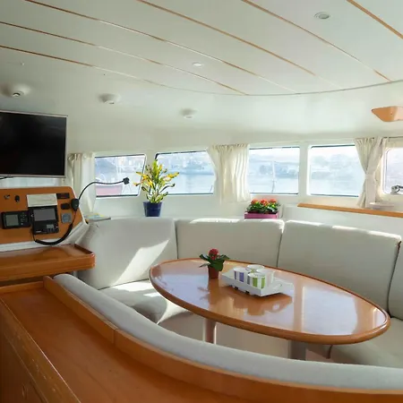 Catamaran Orion Apartamento Vigo Exterior foto
