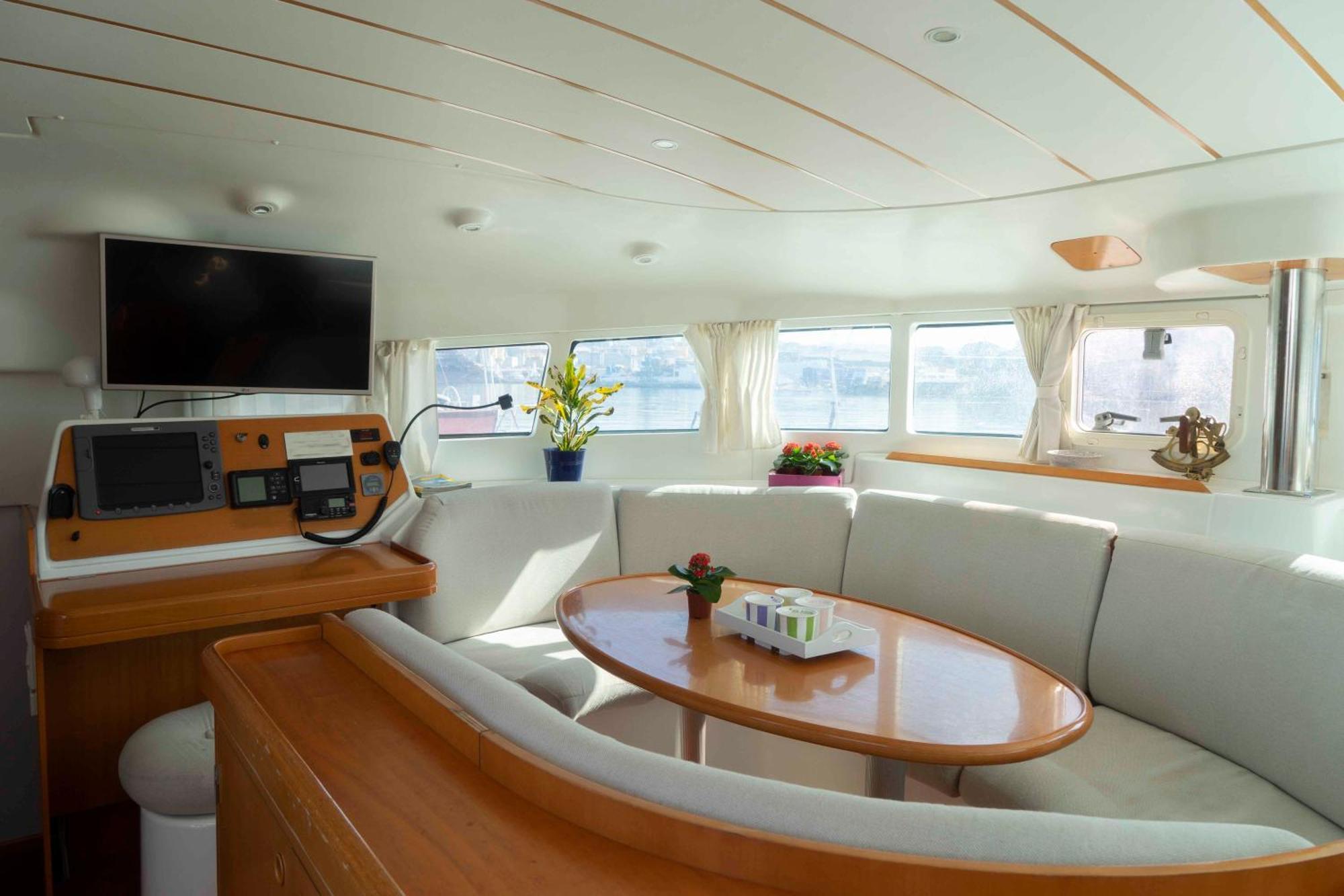 Catamaran Orion Apartament
